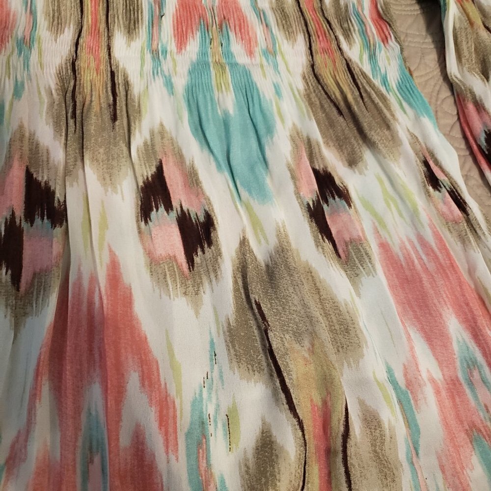 SHARAGANO Smocked & Flowy Top - Picture 6 of 9